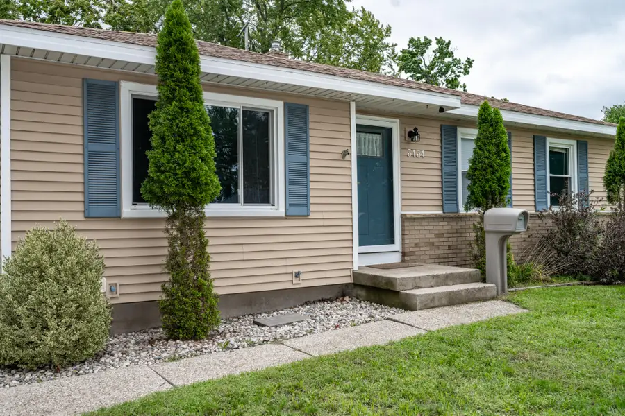 3134 Englehurst Avenue SW, Wyoming, MI 49548 - #2