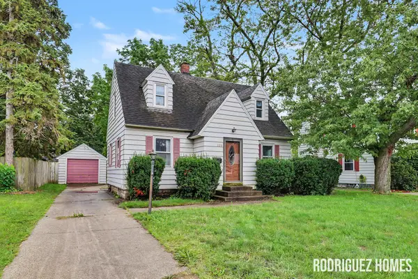 120 W 28th Street, Holland, MI 49423