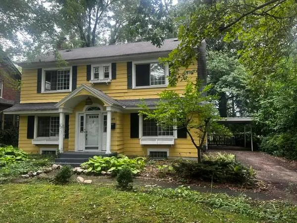 319 Aurora Street SE, GrandRapids, MI 49507