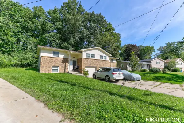 2931-2933 Okemos Drive SE, GrandRapids, MI 49546