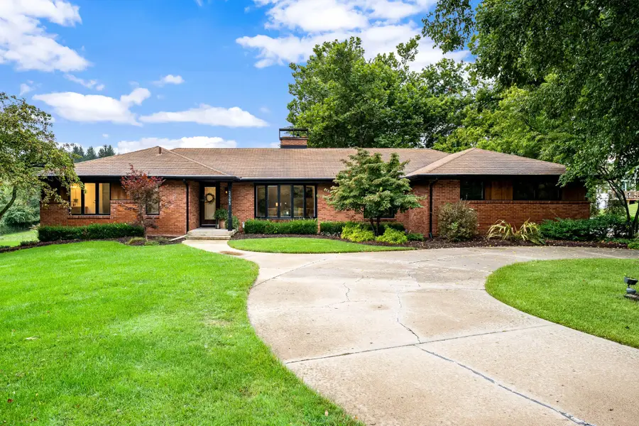 2305 Leffingwell Avenue NE, Grand Rapids, MI 49525 - #2
