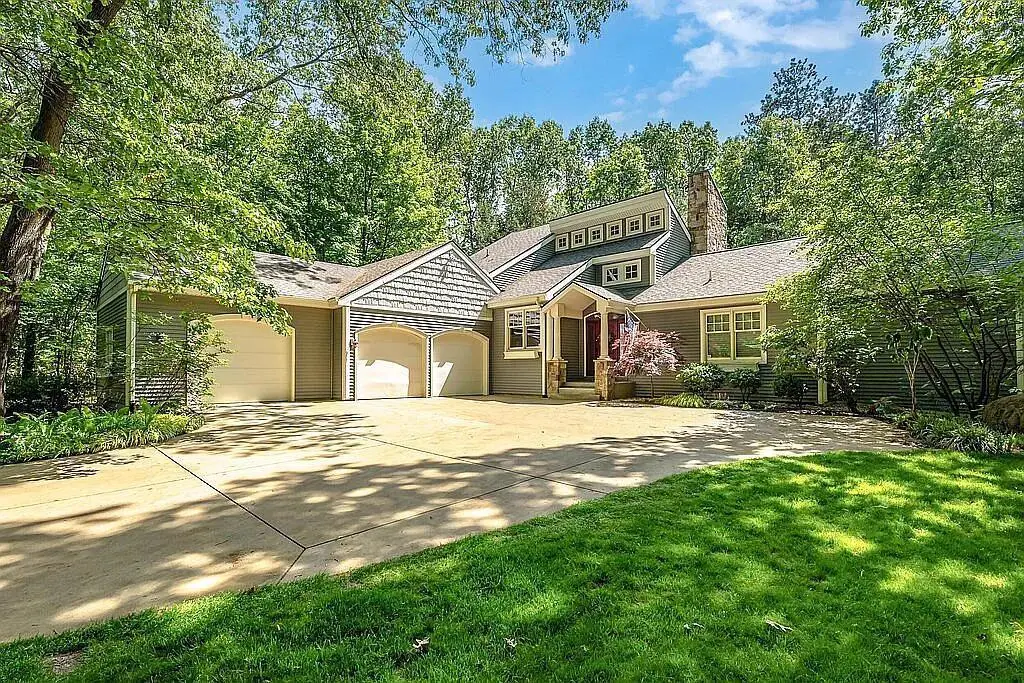 7234 S 8th, Kalamazoo, MI 49009 - #1