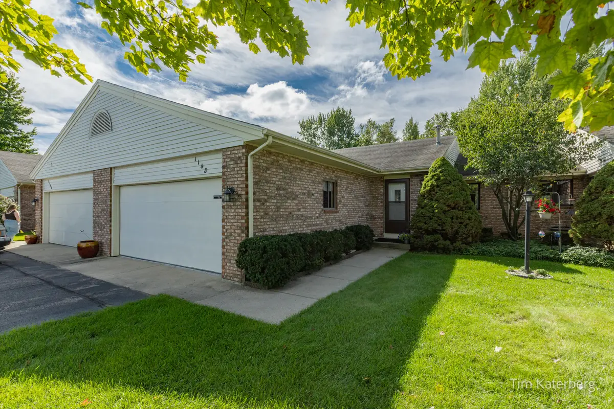 1148 Amberwood W Drive SW, Cutlerville, MI 49315 - #1