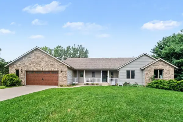 8969 Myers Lake Avenue NE, Rockford, MI 49341