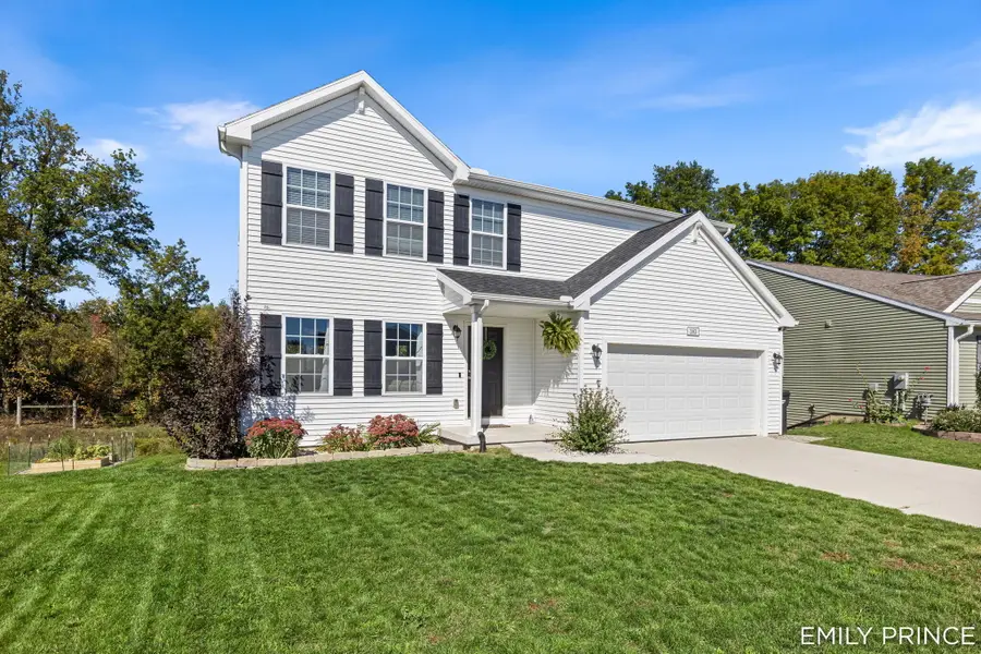 383 N Tannenbaum Trail NE, Cedar Springs, MI 49319 - #2