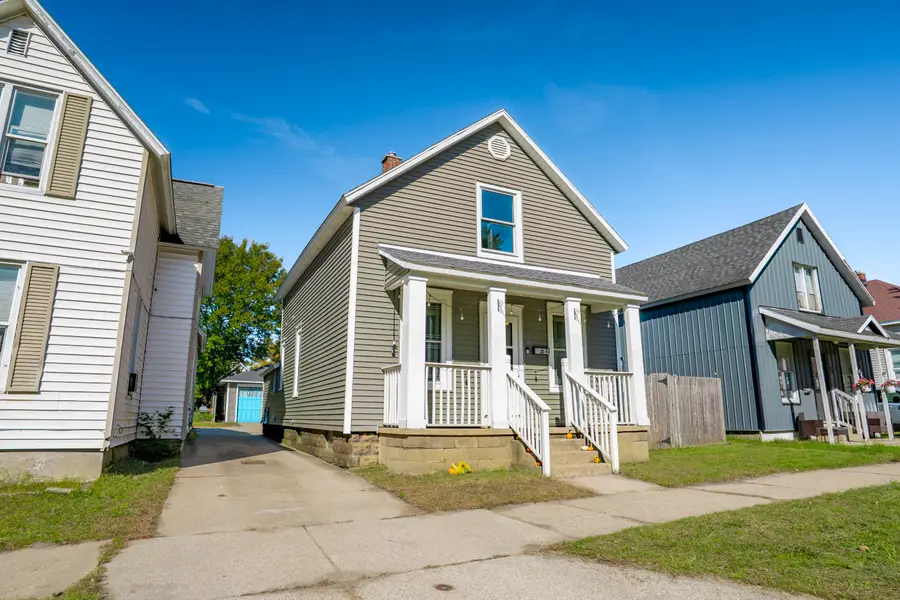 51 E 18th Street, Holland, MI 49423 - #2