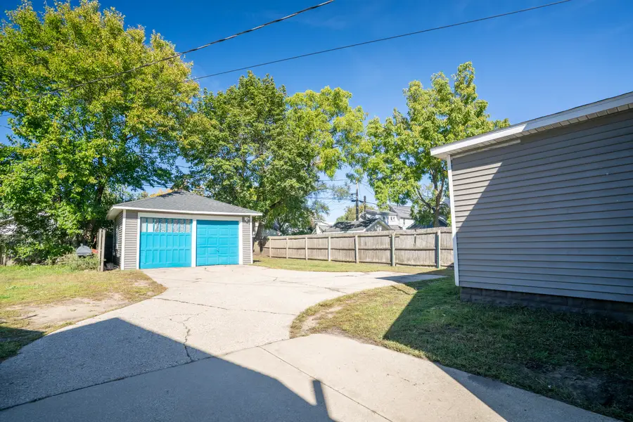 51 E 18th Street, Holland, MI 49423 - #3
