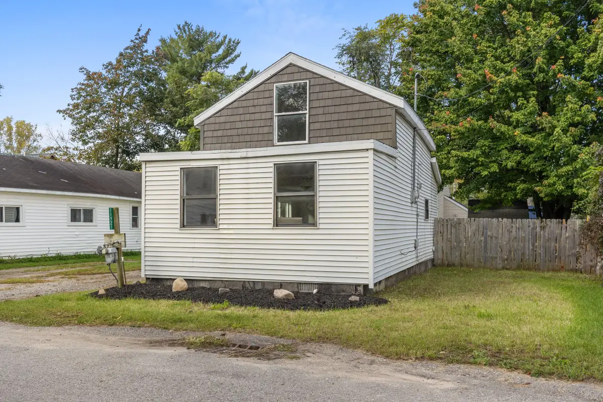 11921 Roxbury Drive NE, Sparta, MI 49345 - #1