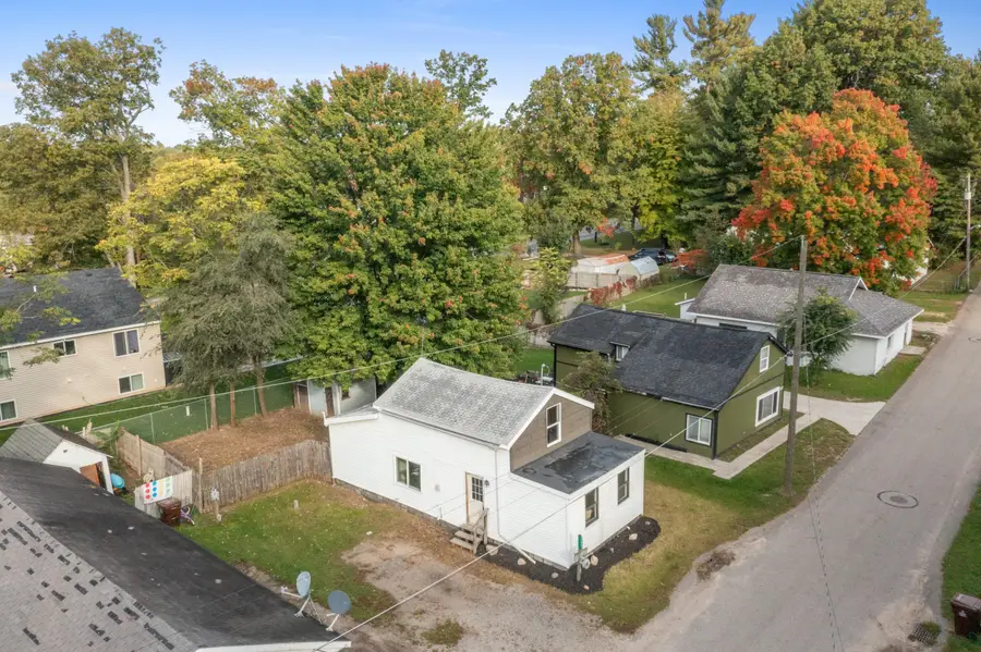 11921 Roxbury Drive NE, Sparta, MI 49345 - #2