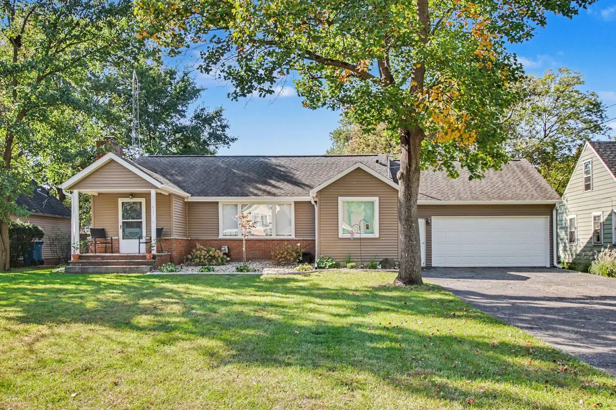 415 Douglas Drive, Decatur, MI 49045 - #1