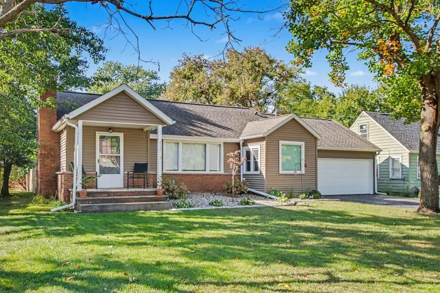 415 Douglas Drive, Decatur, MI 49045 - #3