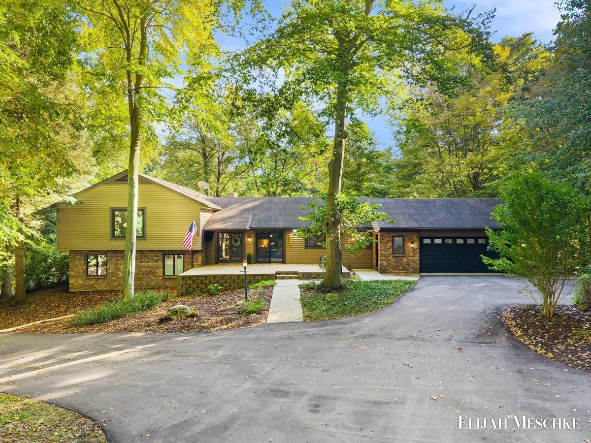 6935 River Valley Drive SE, Alto, MI 49302 - #1