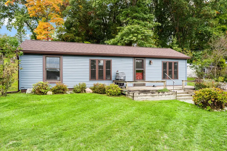 3997 Sherman Avenue, Fremont, MI 49412 - #2