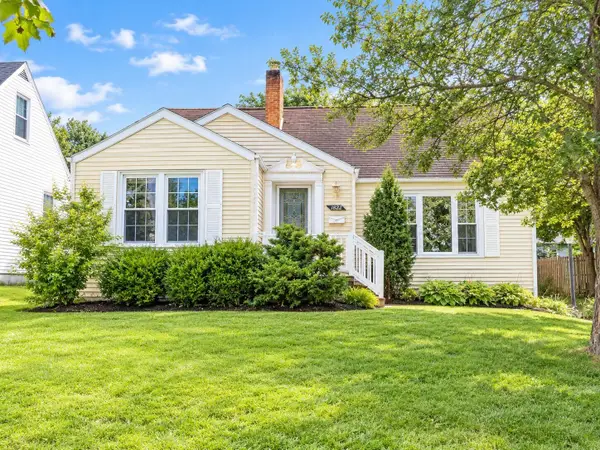 1822 Mayfair Drive NE, GrandRapids, MI 49503