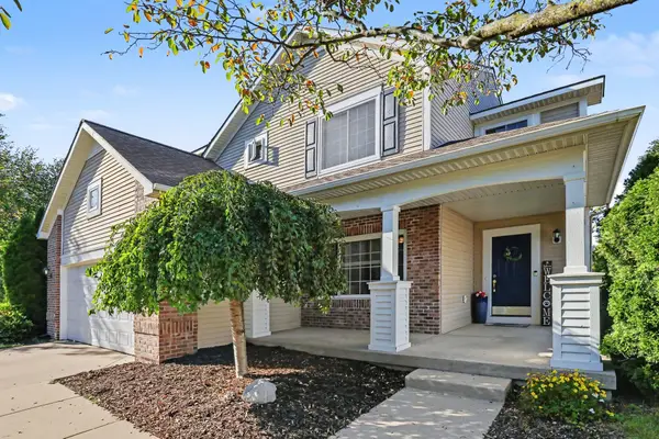 5405 Maple Hill Avenue SE, Ada, MI 49301