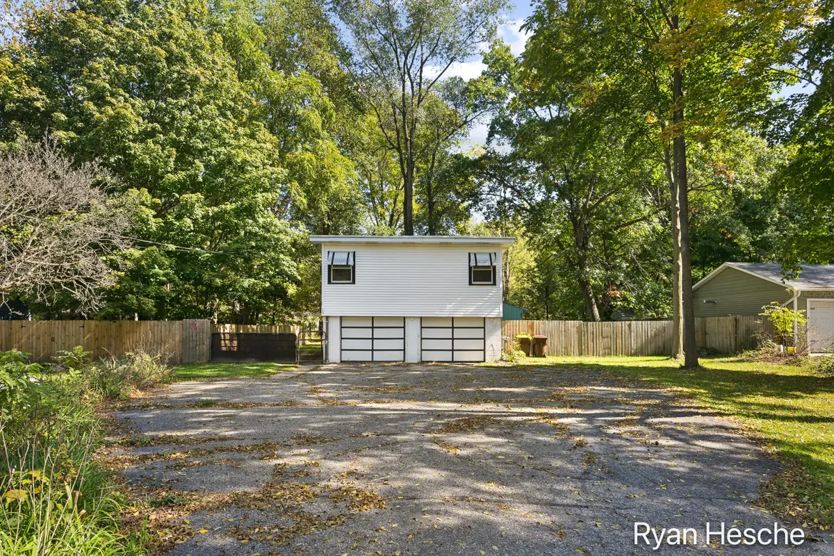 30 S Pleasant Street, Saranac, MI 48881 - #1