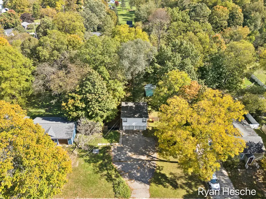 30 S Pleasant Street, Saranac, MI 48881 - #3