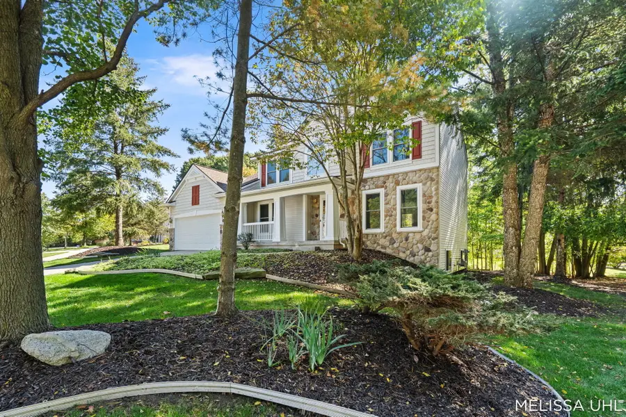 3498 Long Grove Drive SE, Kentwood, MI 49512 - #3