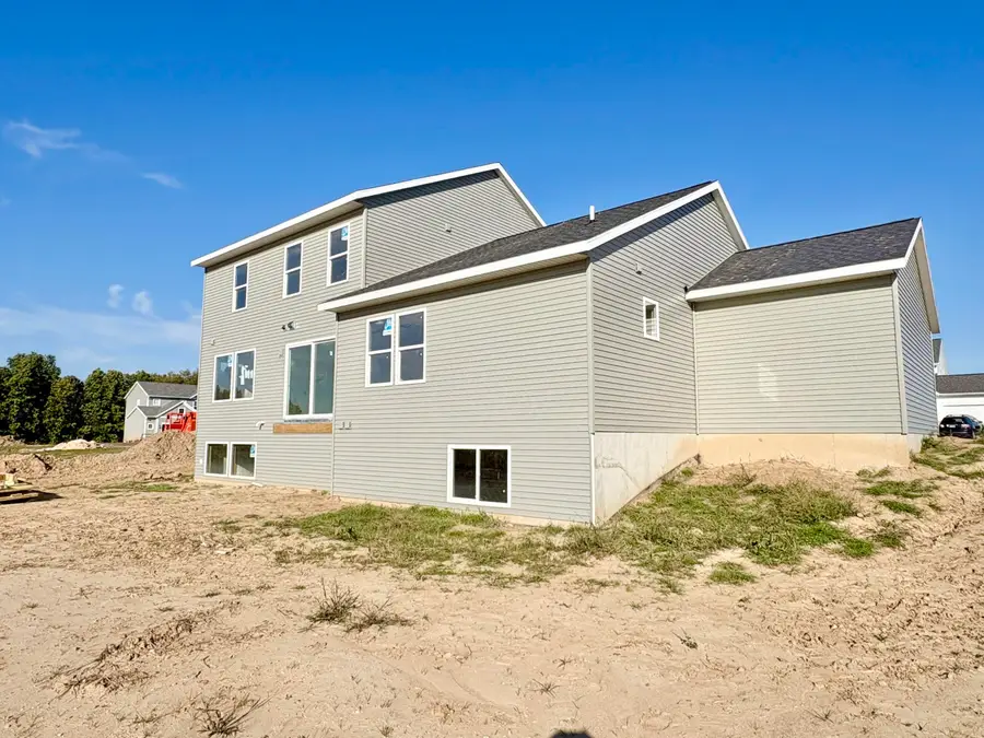 7081 Kettle Dale Avenue SE, Alto, MI 49302 - #3