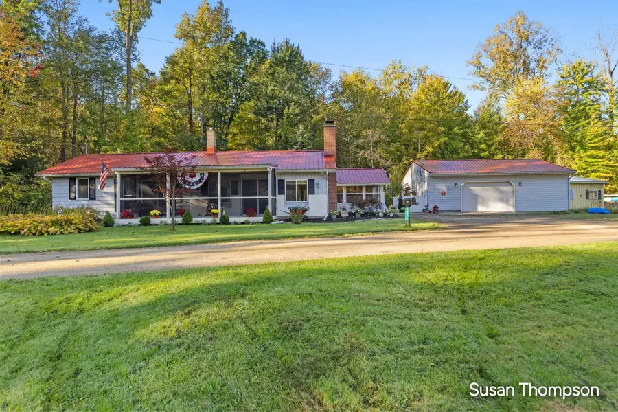 8621 Beachler Road NE, Greenville, MI 48838 - #2