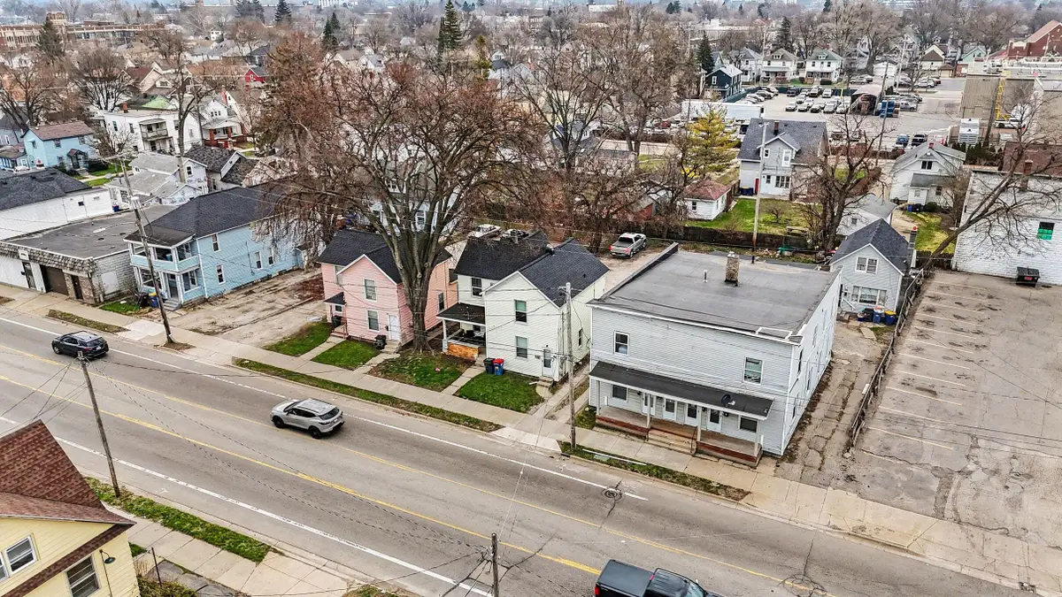 1230 Alpine Avenue NW, Grand Rapids, MI 49504 - #1