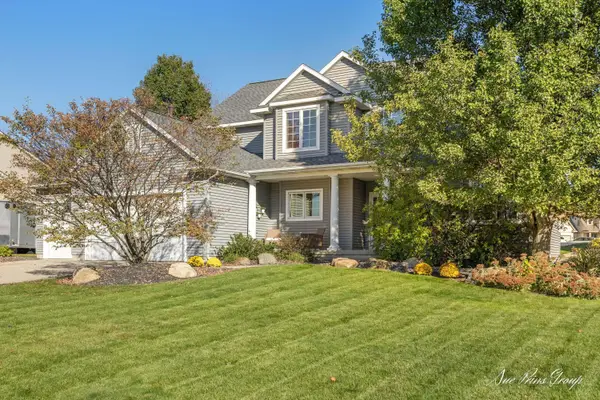 6784 City Ridge Drive, Hudsonville, MI 49426