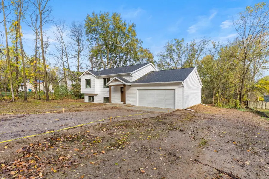 6250 W Guernsey Lake Road, Delton, MI 49046 - #2