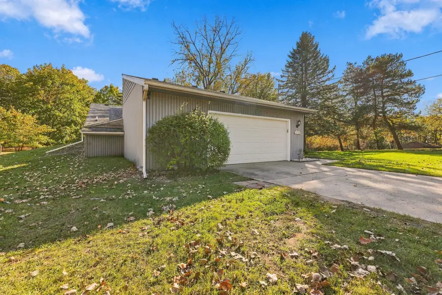 2560 Knapp Street NE, Grand Rapids, MI 49505 - #3
