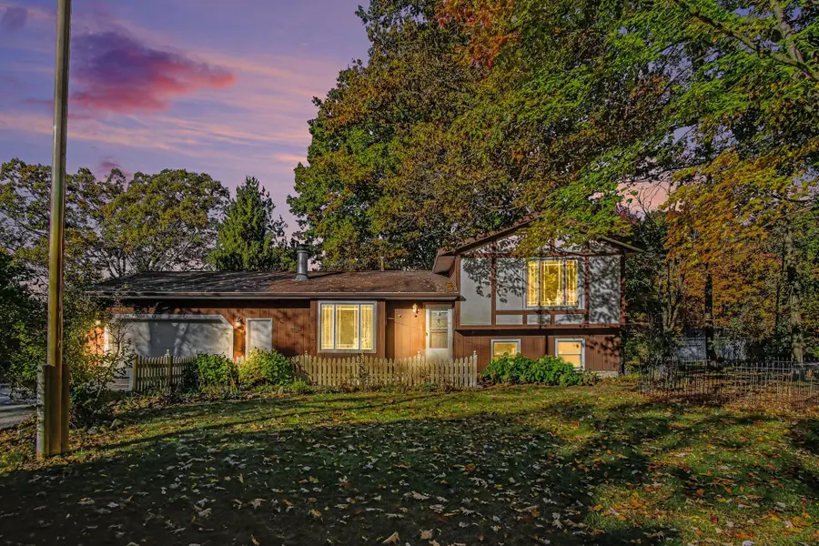 14905 Red Pine Drive NW, Tyrone, MI 49330 - #2