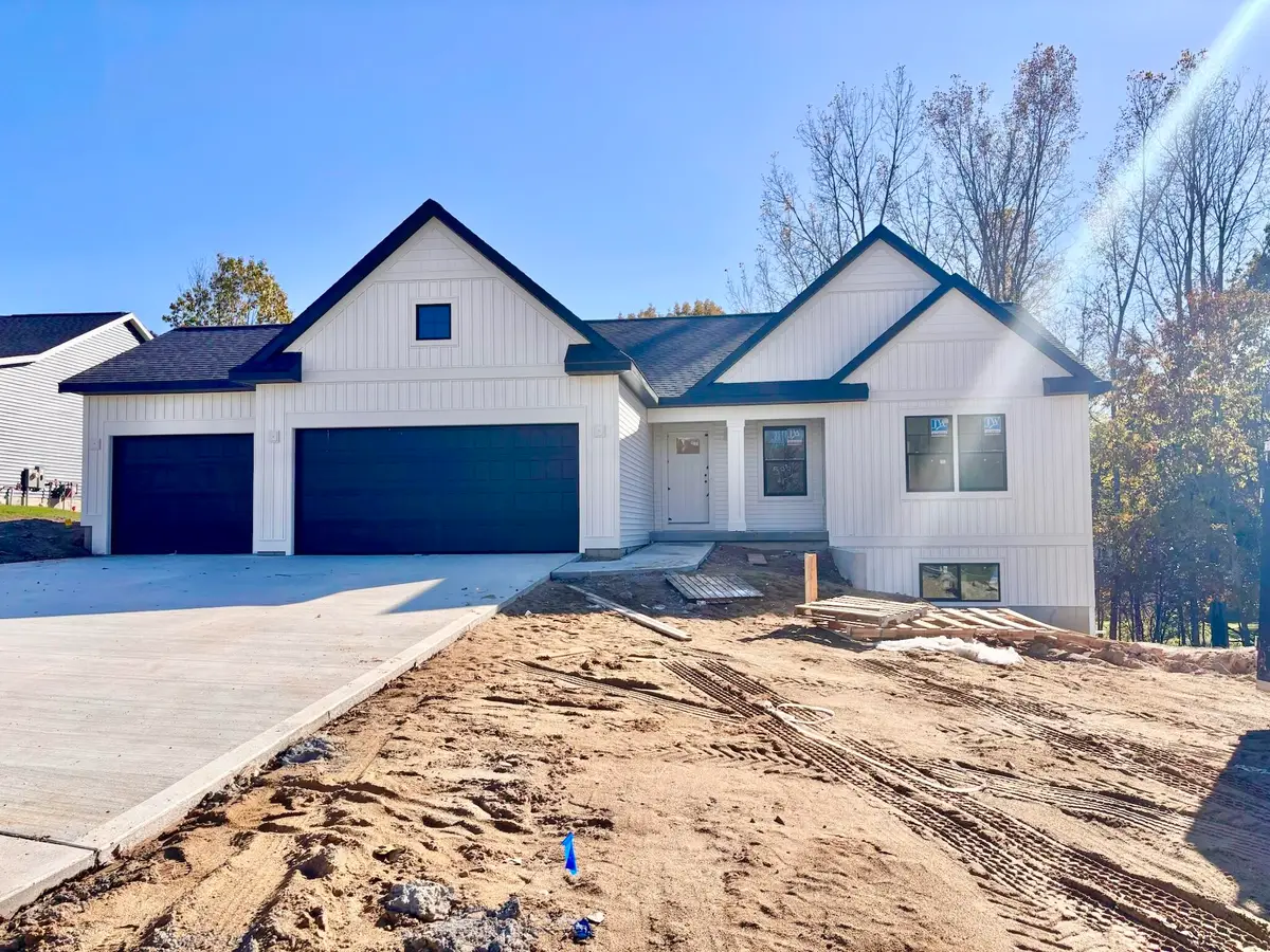5876 Valley Point Drive SE, Caledonia, MI 49316 - #1