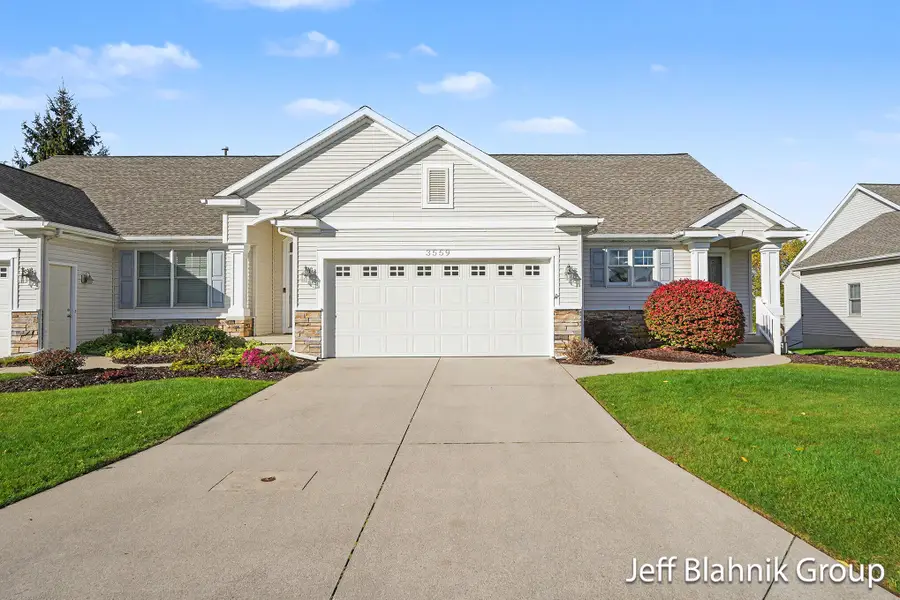 3559 Megan Court NW, Walker, MI 49534 - #2