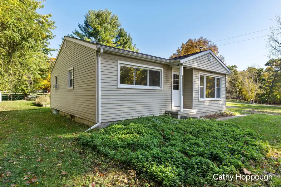 2794 W Bluewater Highway, Ionia, MI 48846 - #3