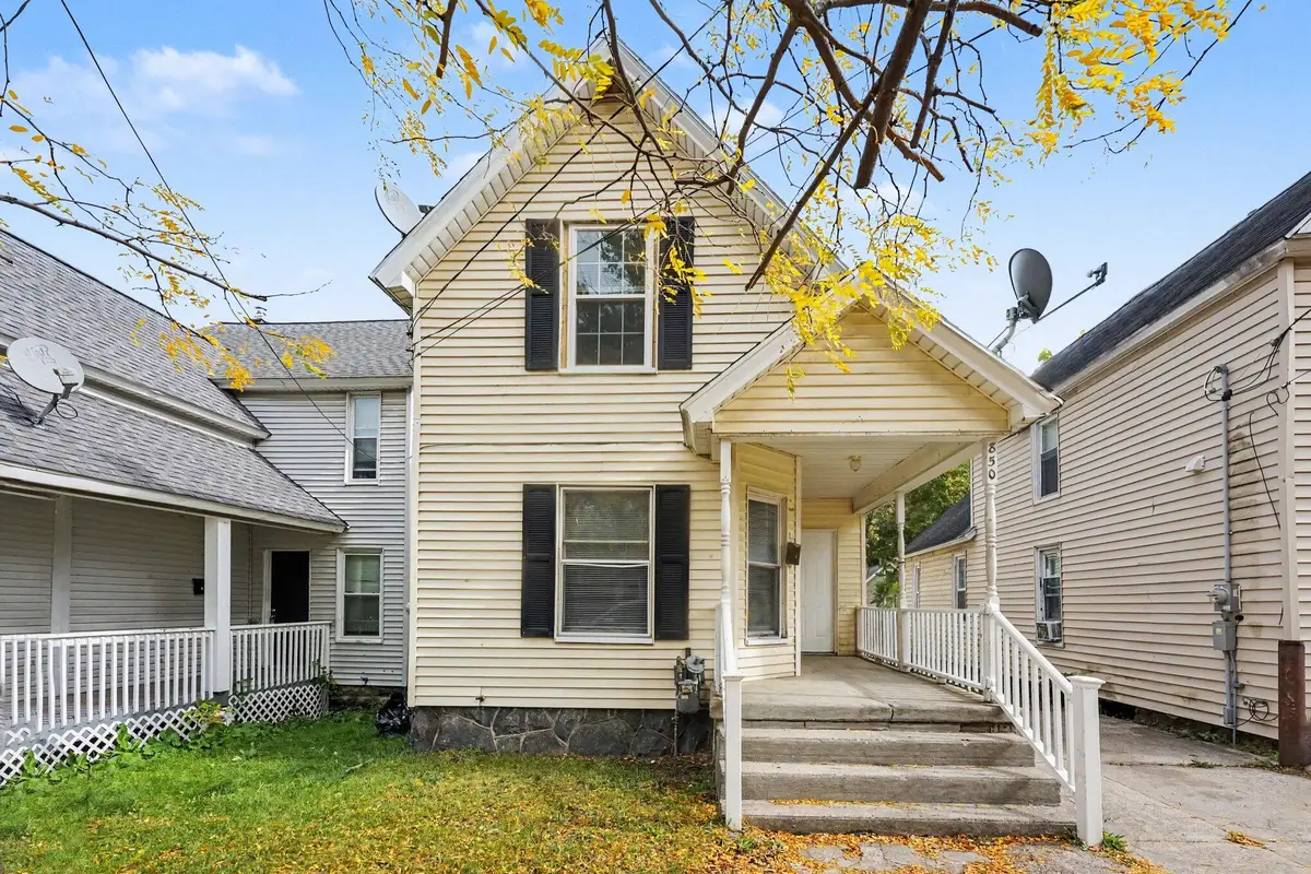 850 Lafayette Avenue NE, Grand Rapids, MI 49503 - #1