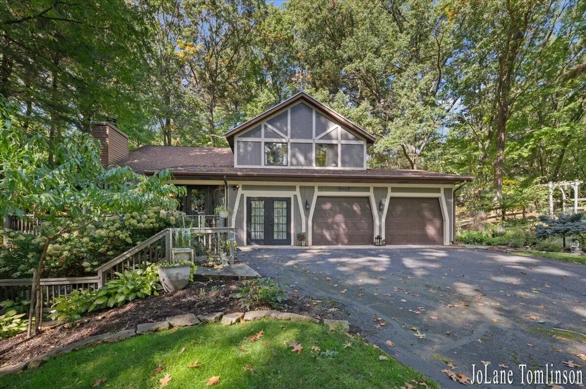 3525 Wild Rose Lane NE, Northview, MI 49525 - #1