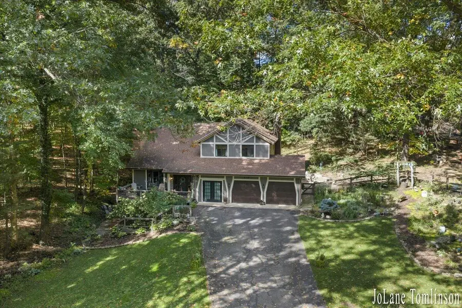 3525 Wild Rose Lane NE, Northview, MI 49525 - #2