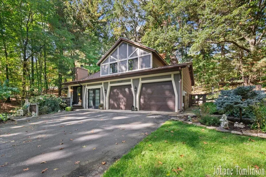 3525 Wild Rose Lane NE, Northview, MI 49525 - #3