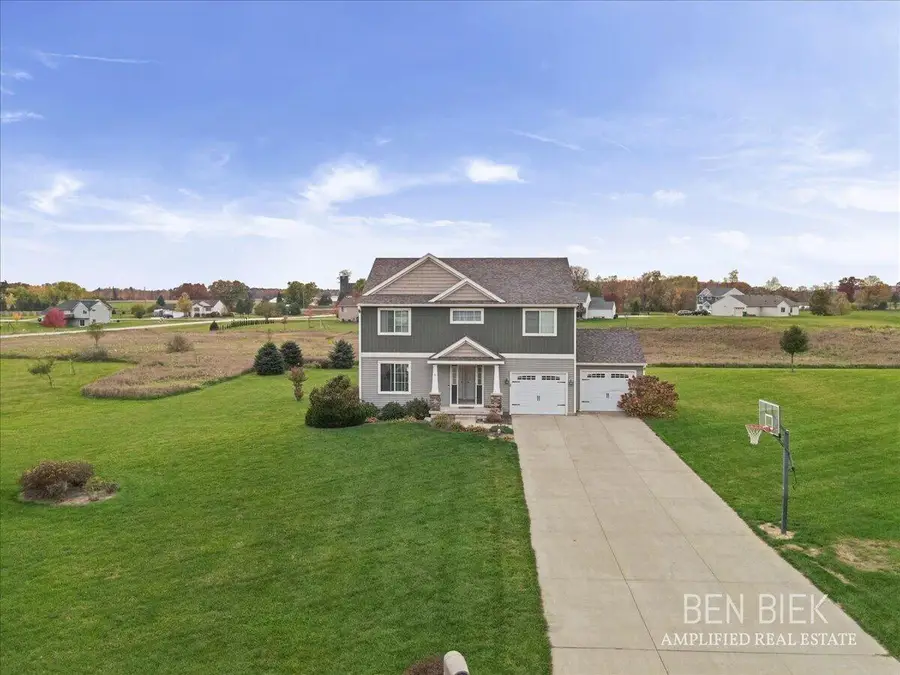 2869 Beaver Trail Unit: 20, Middleville, MI 49333 - #2