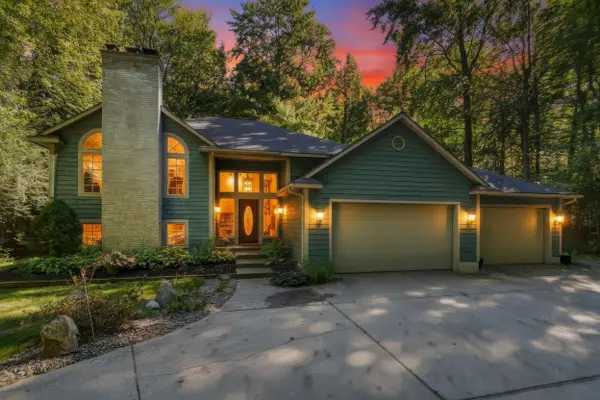 16778 Tall Trees Lane, Nunica, MI 49448