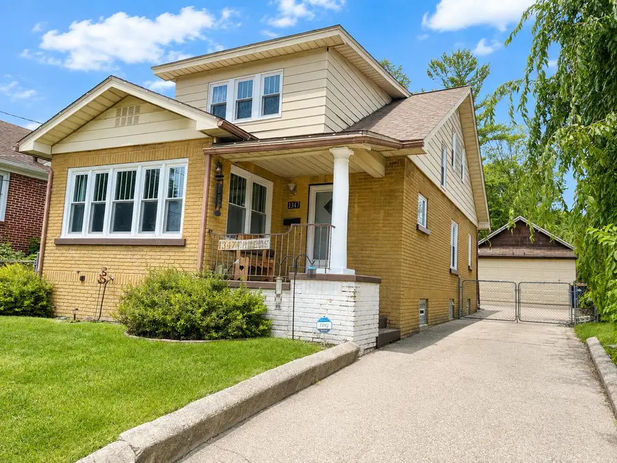 1347 NW Powers Avenue NW, Grand Rapids, MI 49504 - #2