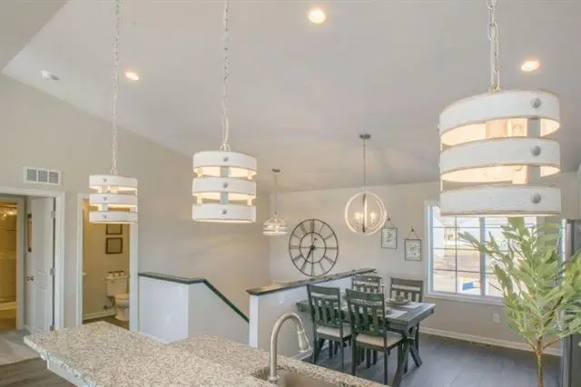 610 Manorwood Circle, Fair Plain, MI 49022 - Image #3