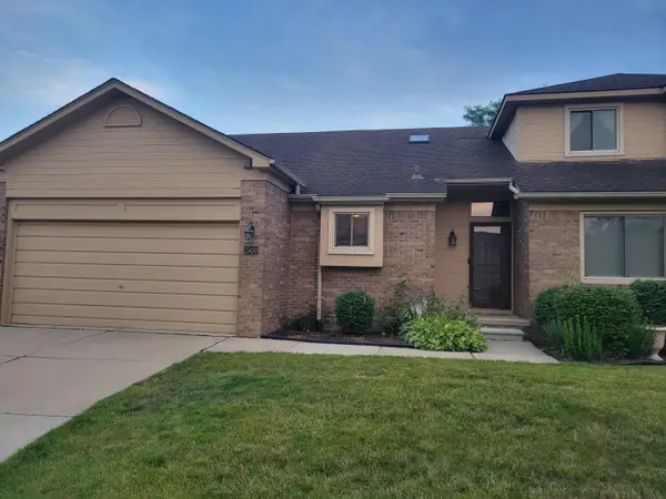 15430 Windmill Drive, Macomb, MI 48044