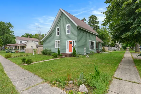 403 Elm Street, PawPaw, MI 49079