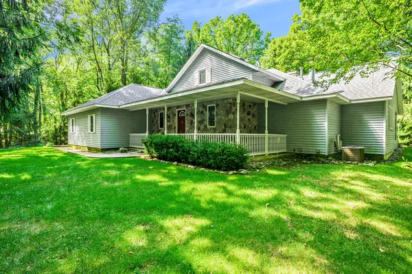 1425 7th Street, Kalamazoo, MI 49009