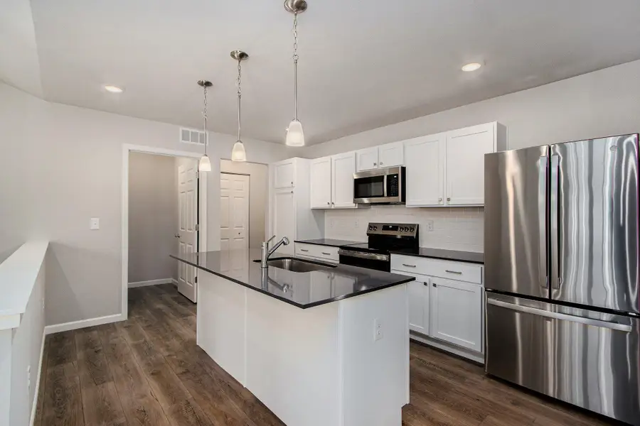 518 McKinley Court, Three Rivers, MI 49093 - Image #3