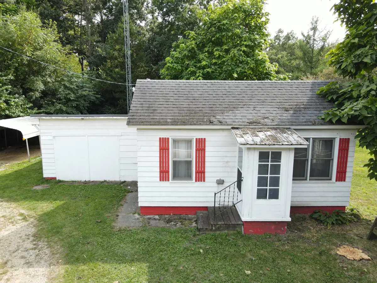 523 White Oak Road, Lawton, MI 49065 - Image #1