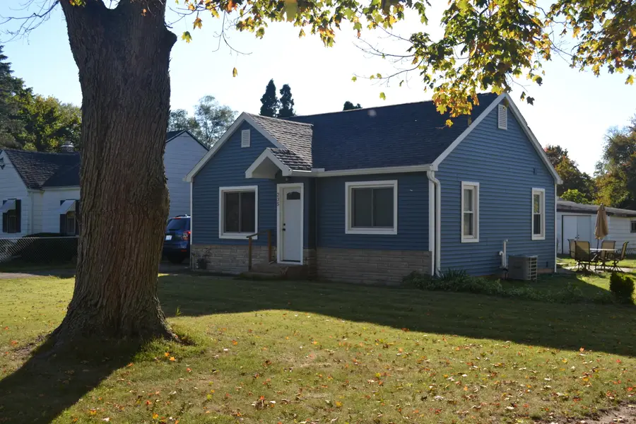 235 Oak Street, Level Park Oak Park, MI 49037 - Image #3