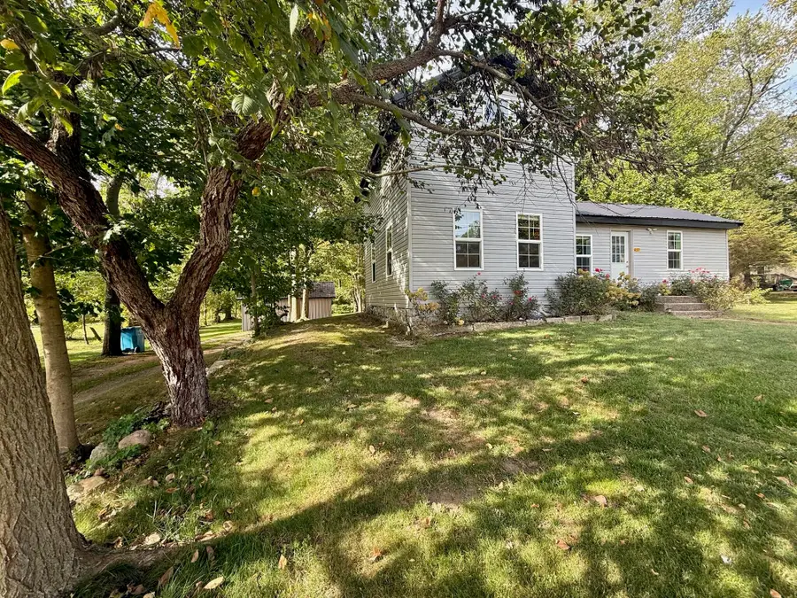 427 E Main Street, Burr Oak, MI 49030 - Image #2