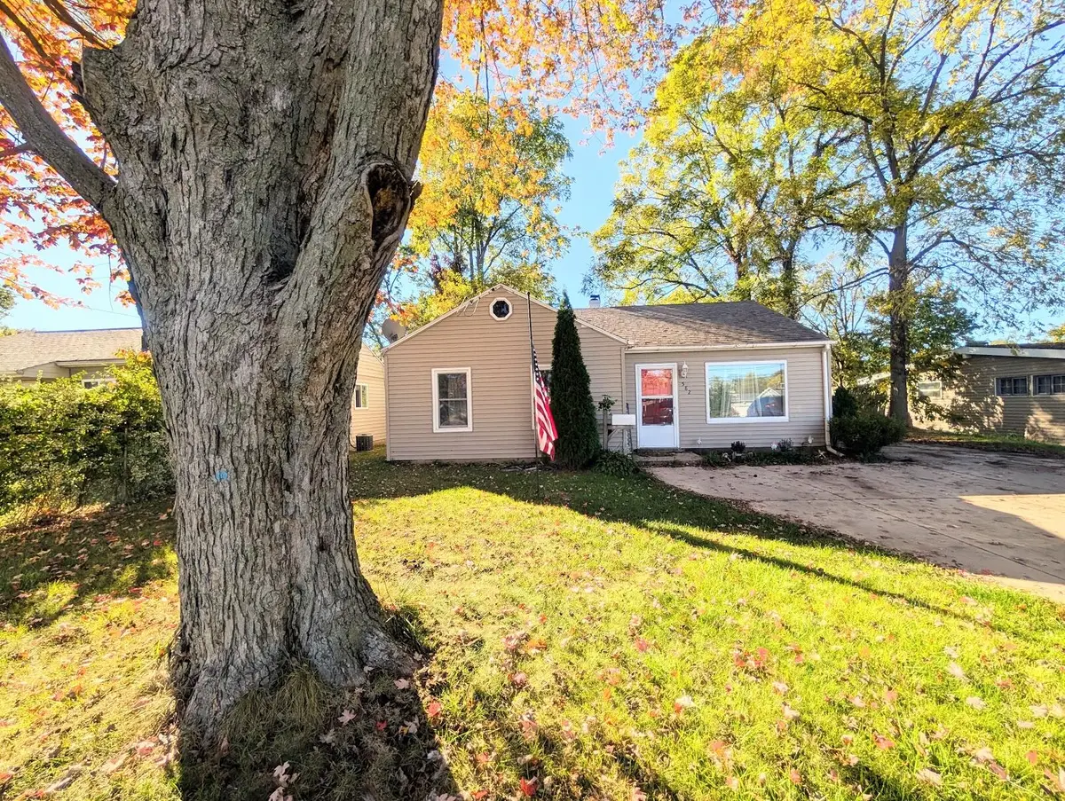 582 Riverside Drive, Battle Creek, MI 49015 - #1