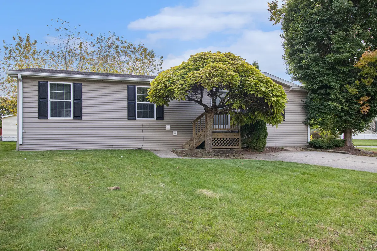 3301 Clubhouse Court, Kalamazoo, MI 49009 - Image #1