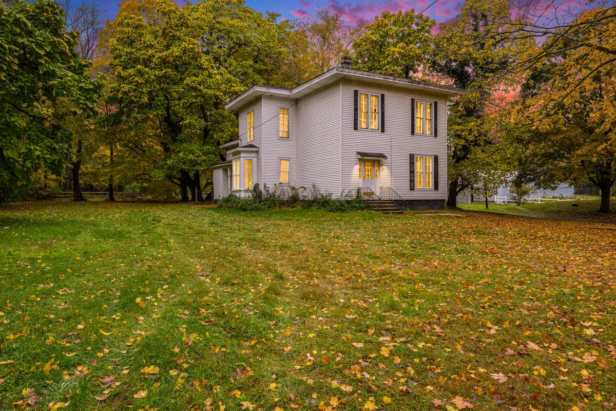 9585 Douglas Avenue, Plainwell, MI 49080 - Image #1